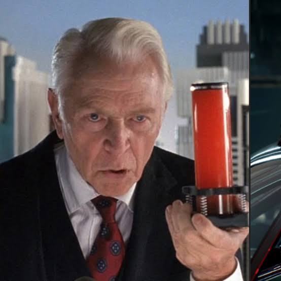 Cain played by Tom Noonan in RoboCop 2 (1990)