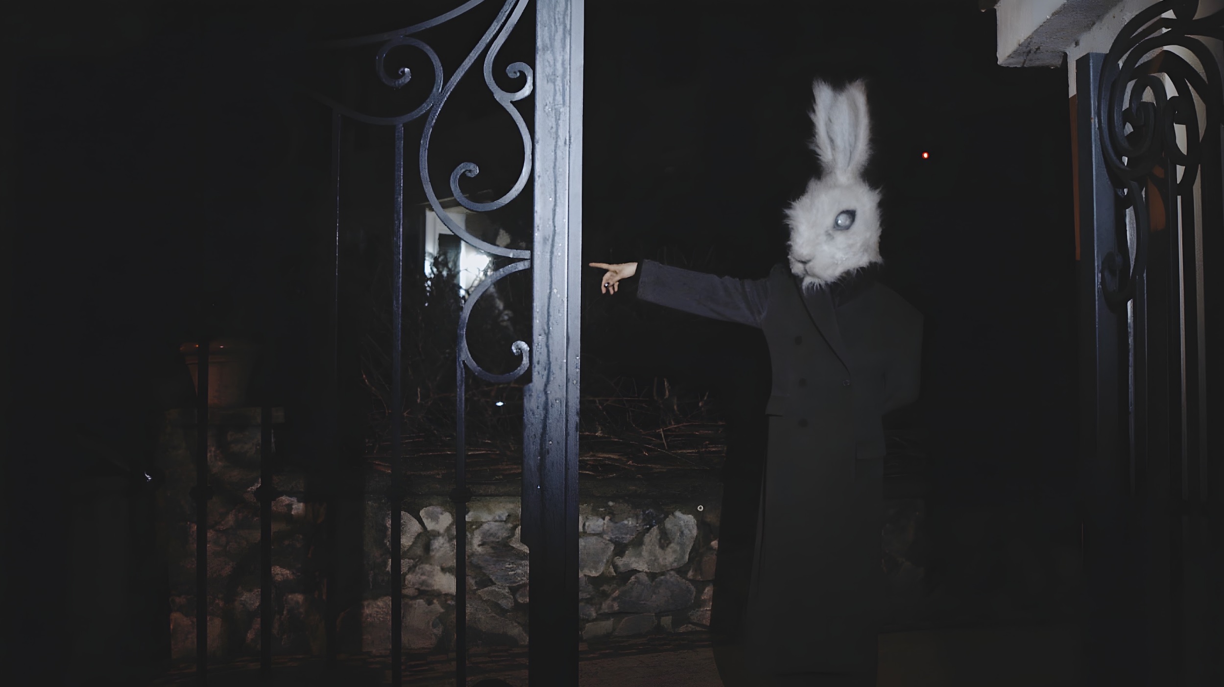 Melisa Kihtir as Pretty in Metecan Duren's supernatural horror film Pretty